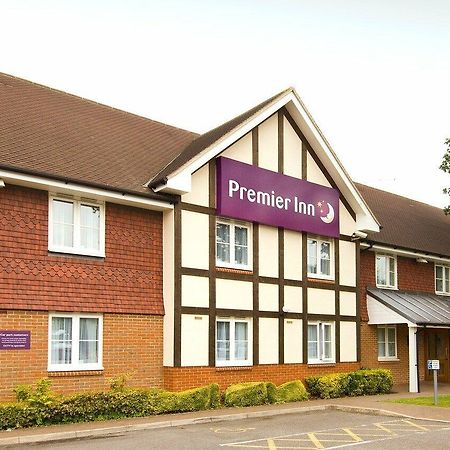 Premier Inn London Gatwick Airport East Crawley  Exterior foto