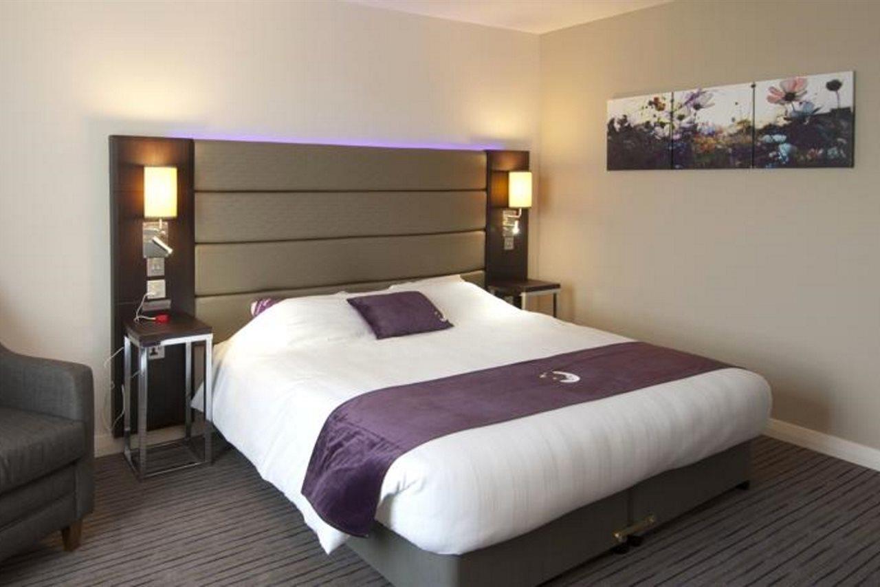 Premier Inn London Gatwick Airport East Crawley  Exterior foto