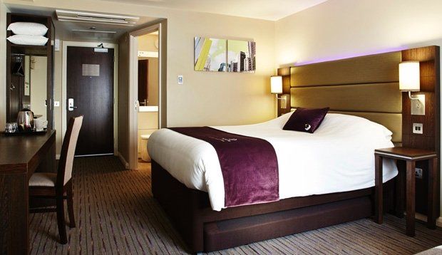 Premier Inn London Gatwick Airport East Crawley  Exterior foto
